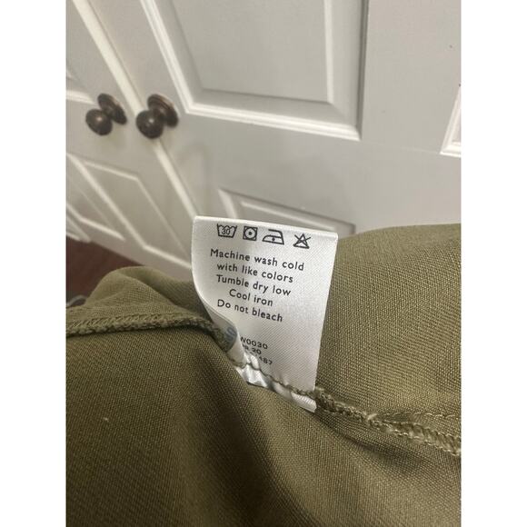 Draper James Women’s Field Jacket in green - Picture 10 of 10